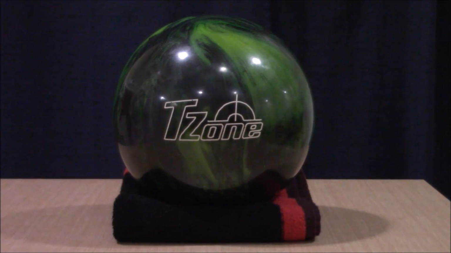 10 Best Bowling Ball For Straight Bowlers In 2024