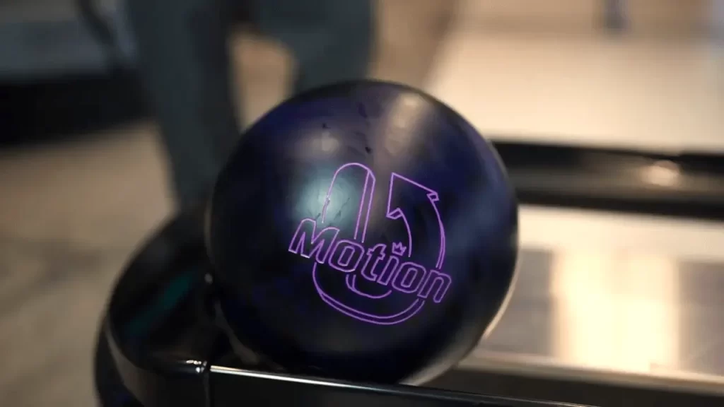 Brunswick UMotion Bowling Ball